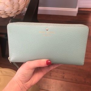 Kate spade continental robin egg wallet